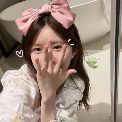 提剑映桃花