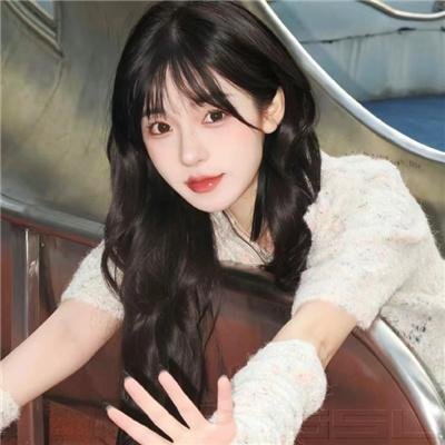 新娘向后跑